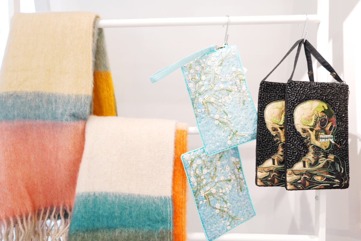 Scarfs Store